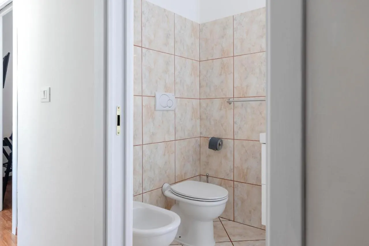 Art House Centro Storico Luxury Apartment Rome